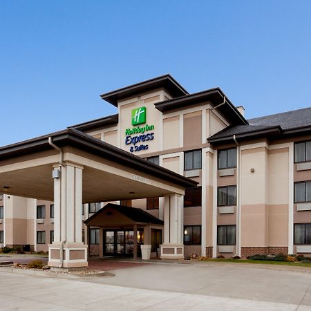 Holiday Inn Express & Suites - Worthington By Ihg מראה חיצוני תמונה