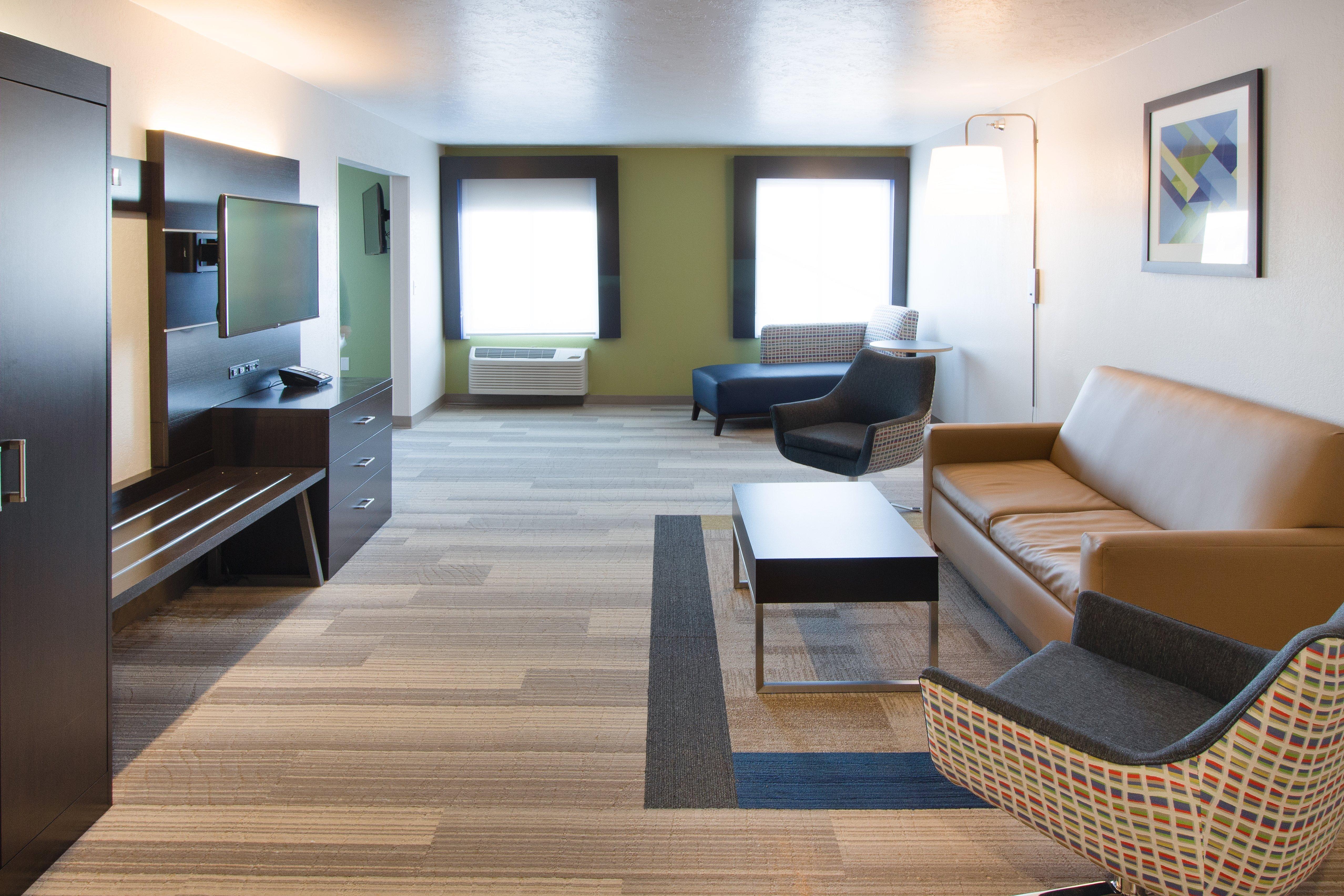 Holiday Inn Express & Suites - Worthington By Ihg מראה חיצוני תמונה