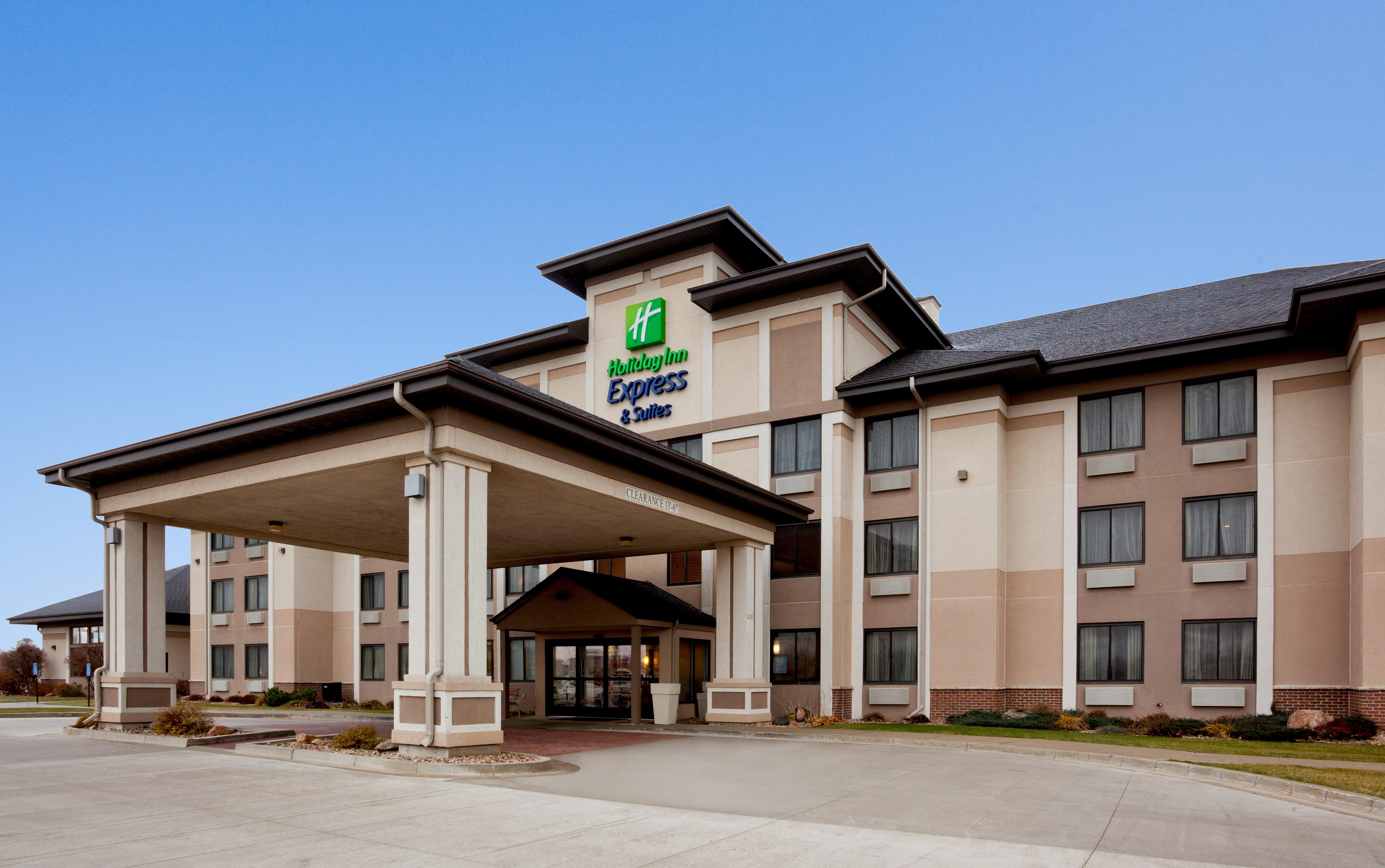 Holiday Inn Express & Suites - Worthington By Ihg מראה חיצוני תמונה